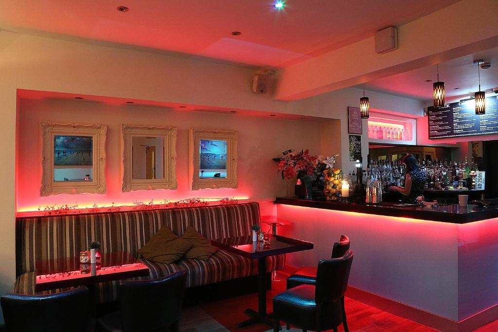 Rooms @The Nook Cocktail Bar Weymouth Zewnętrze zdjęcie